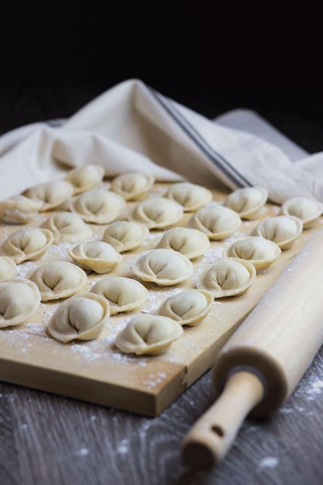 Домашние пельмени, манты