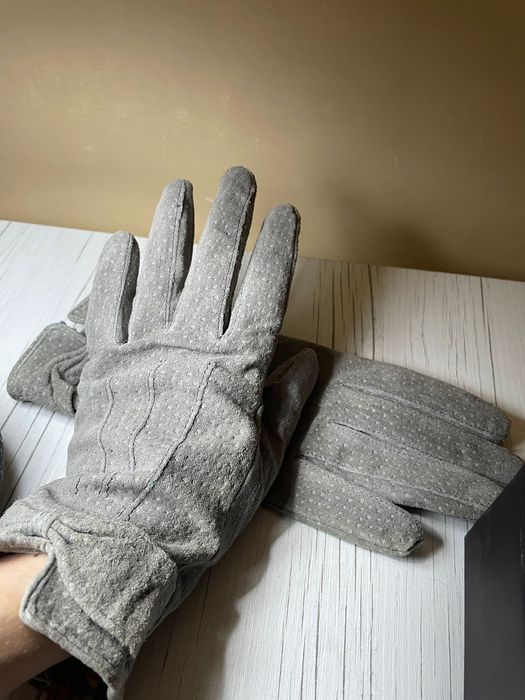 Manusi din piele întoarsa