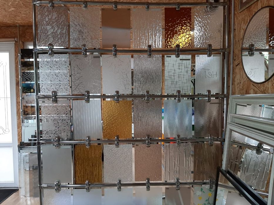 Замена разбитого стекла, зеркало,стеклопакета. Замена стекла на двери