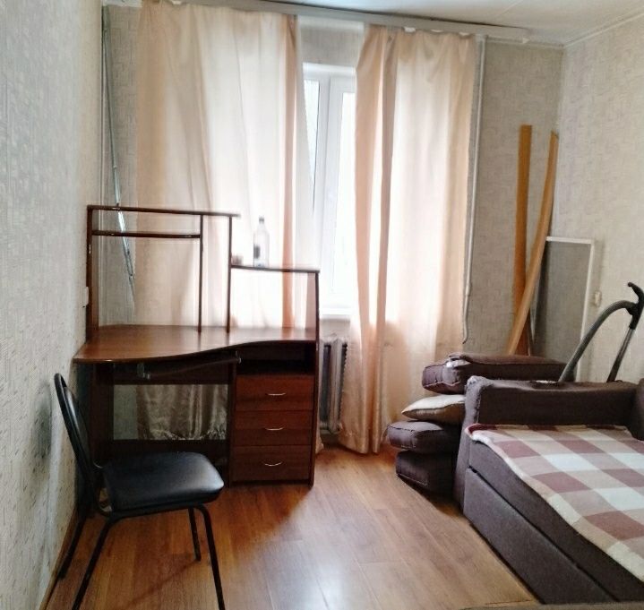 Сдам одна ком.ю мкр 32А