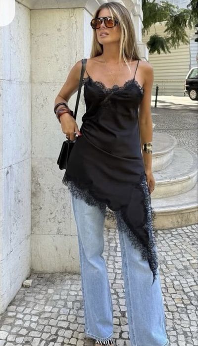 Zara нова сатенена рокля