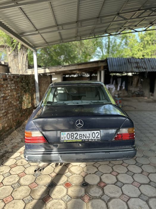Mersedes 200 E класс