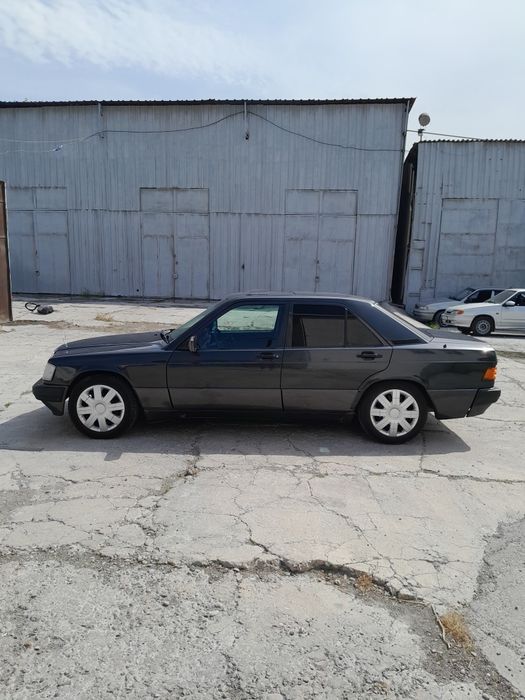 Мерседес w201 190