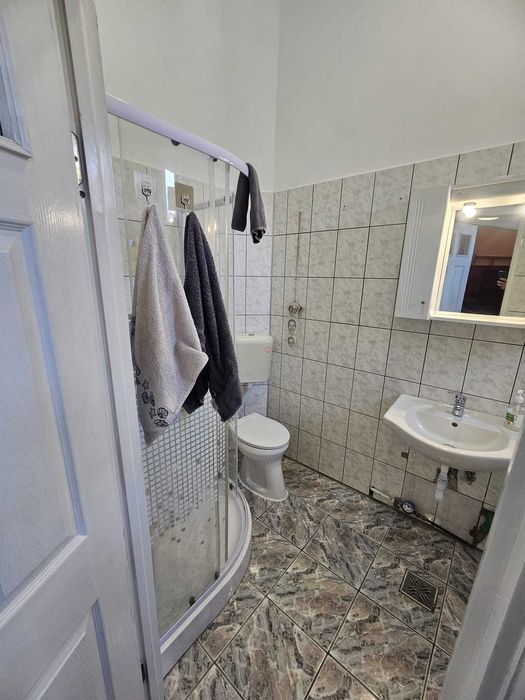 Inchiriez apartament 3 camere ultracentral