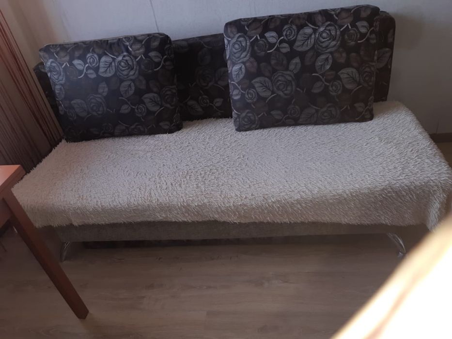 Продам диван еврокнижка