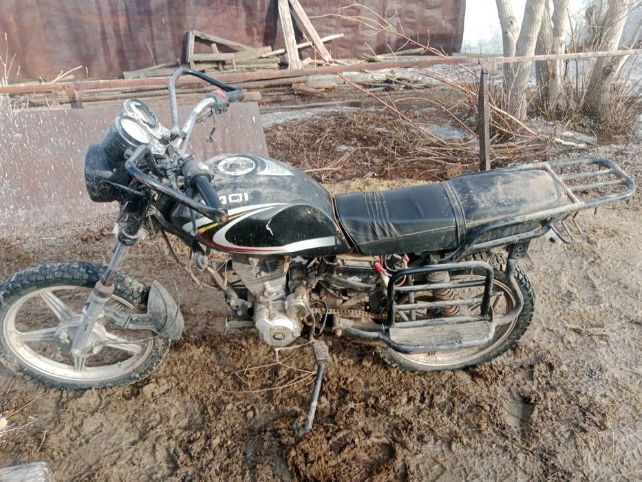 Yaqi 200 куб, черная