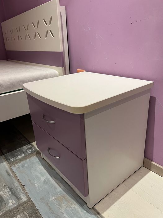 Комплект легло с матрак, нощно шкафче, бюро и шкаф