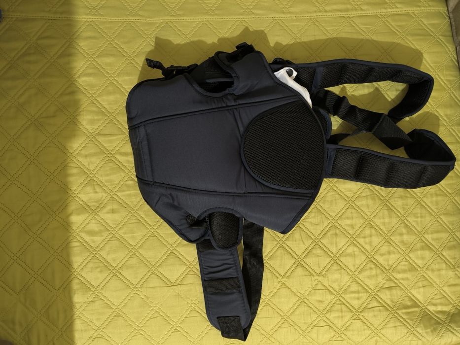 Vând marsupiu pentru bebelusi și ham de siguranță pas cu pas