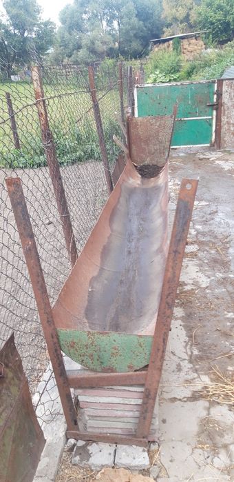 Продам кормушку для откорма для КРС