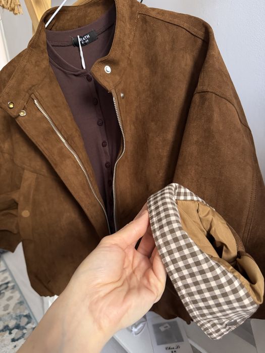 Куртка новая на весну