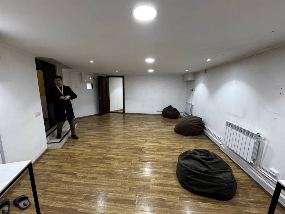 Арендага офис Шахристанскийда