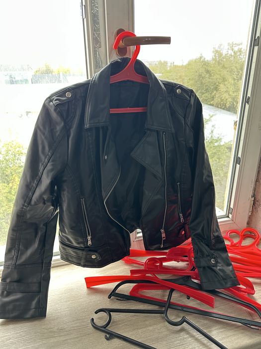 Кожаная куртка, джинсовка