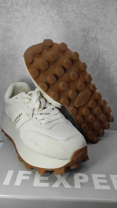 Дамски маратонки тип офис