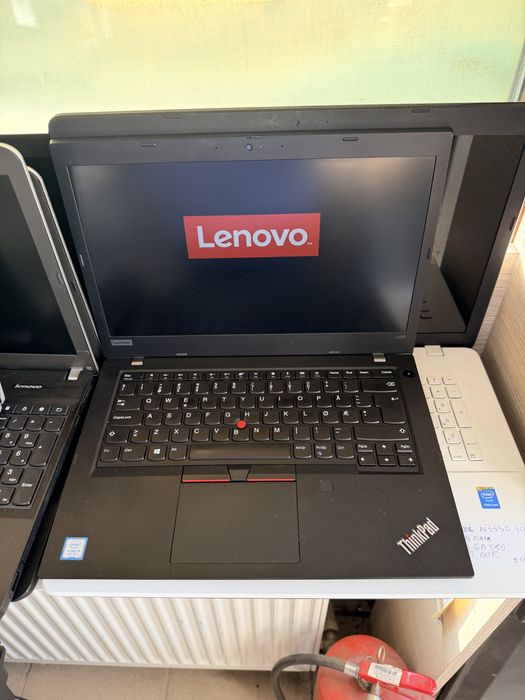 Laptop Acer , Lenovo ,Asus perfect internet ,office, scoala 400 ron