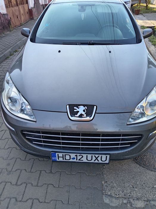 Vând Peugeot 407