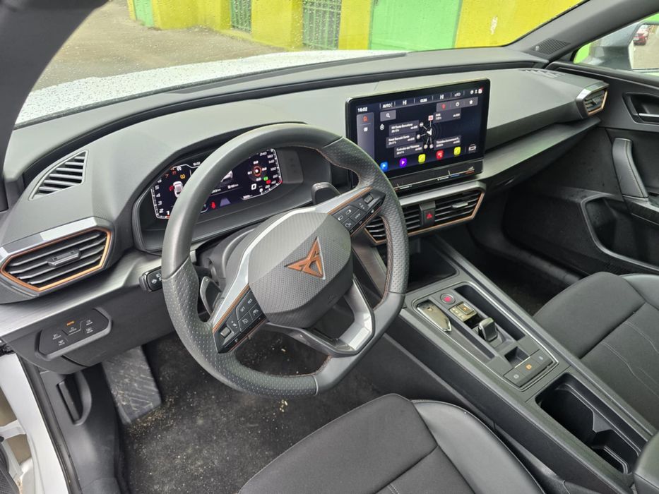 Faruri,volan,navigatie,interior seat cupra formentor 1.5tsi