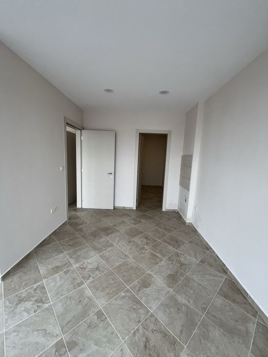 Дава се под наем Офис в Варна, Гранд Мол Варна - 93 кв.м за 1275 € - Снимка #7