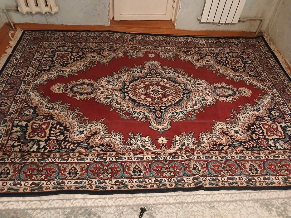Ковры 6000 тенге