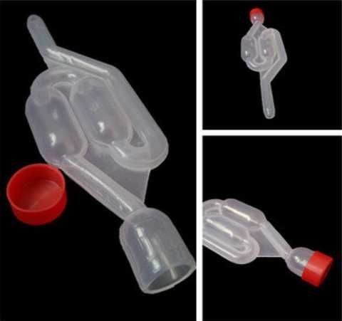 Гидрозатвор двухкамерный с уплотнителем.