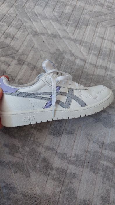 Кожени спортни маратонки ASICS