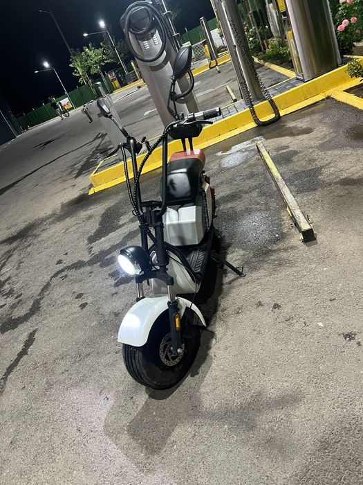 Scuter electric mini
