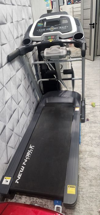 Беговая дорожка. Новая.