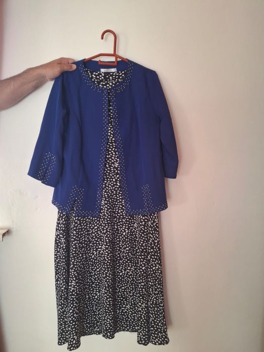 Көйлектер сатылады