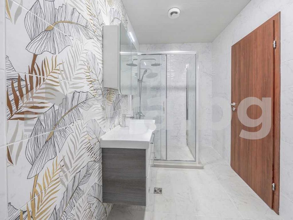 Дава се под наем Тристаен апартамент в Варна, м-т Траката - 100 кв.м за 228000 € - Снимка #11