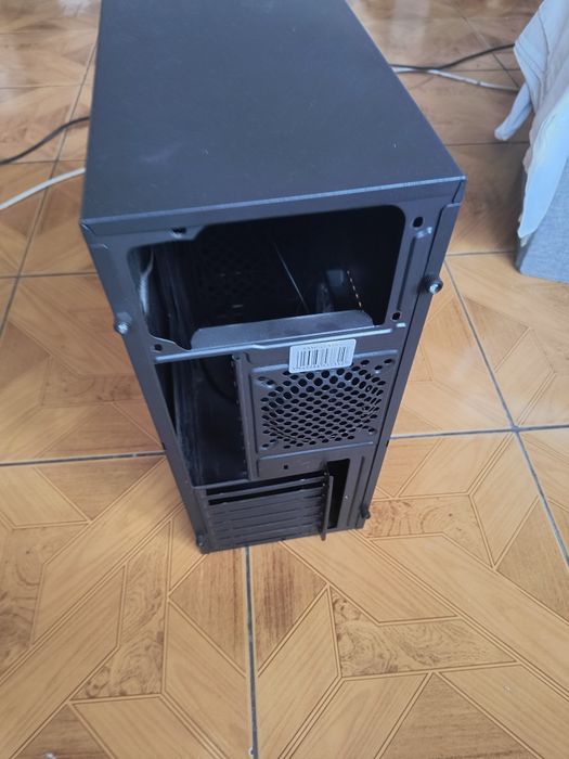 Carcasa PC Serioux CLASSIC, fara sursa, Middle Tower, ATX  cu cutie luata de 1 an de pe emag