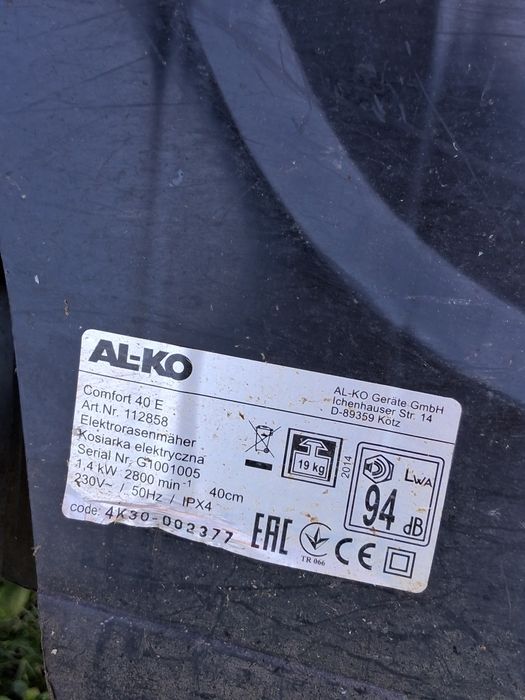 Mașina de tuns iarba