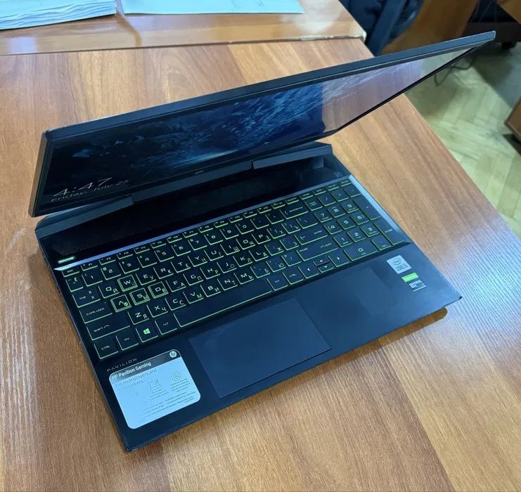 Hp pavilion gayming v15
