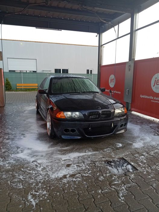 Vând BMW E46 325i