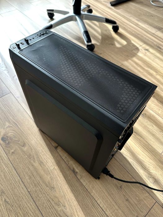 Мощен геймърски-работен PC В ГАРАНЦИЯ -i7-13700F, RTX 3070, 32GB, DDR5