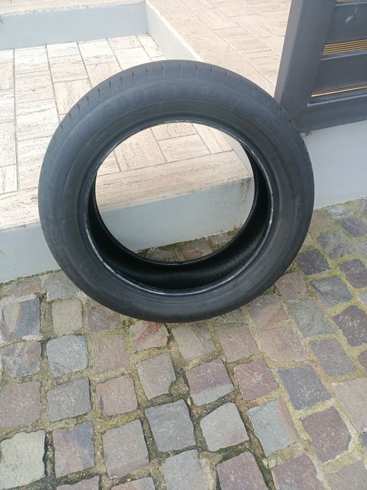 Vând anvelope estive