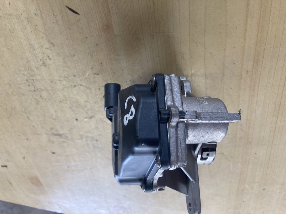 Audi A6 C8 2.0tdi 204 кс EGR ЕГР Клапан