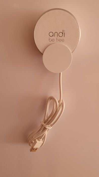 Incărcător wireless universal 15W andi be free cu andocare magnetica