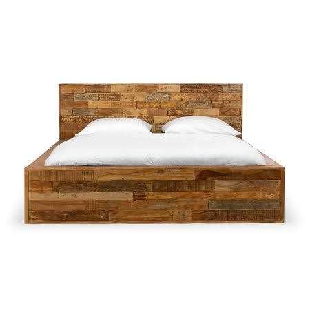 Мебели от стари дъбови греди