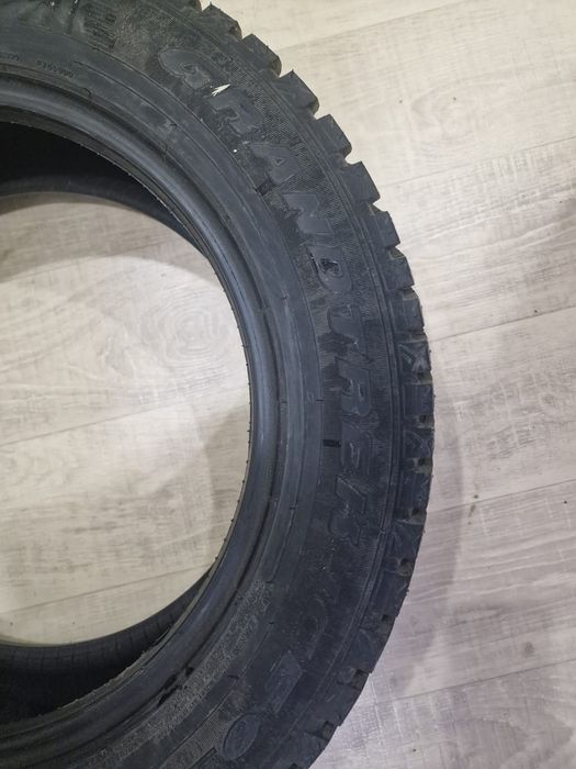 Продам Зимние шины