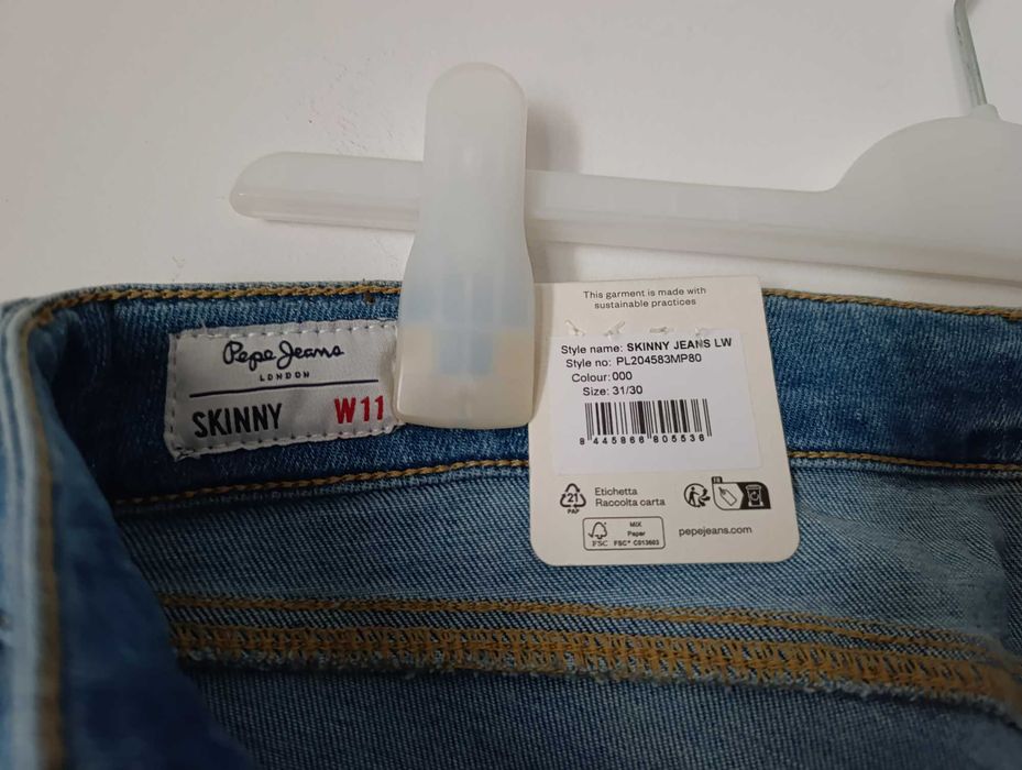 Blugi Pepe Jeans noi