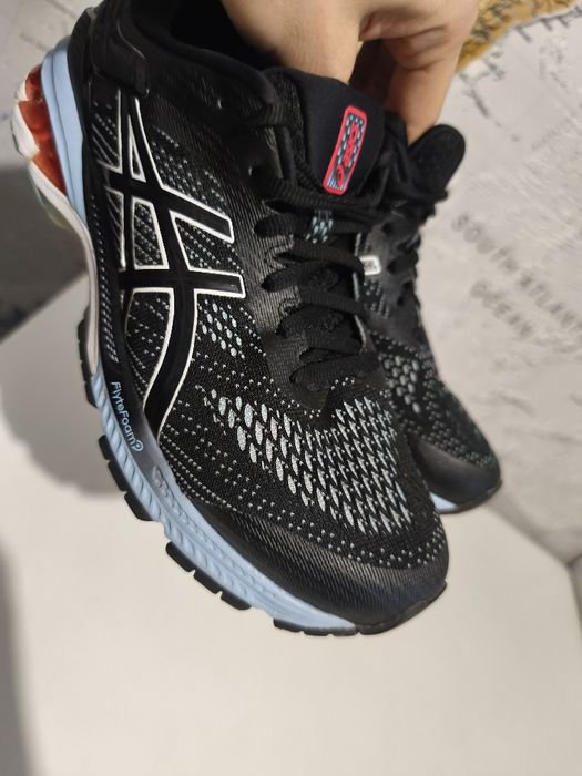 Incaltaminte Asics 40,5 (25,5cm)