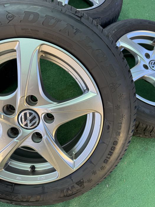 5х112 15 за vw golf 5,6,passat touran cadi skoda seat със зимни dunlop  гуми 6мм
