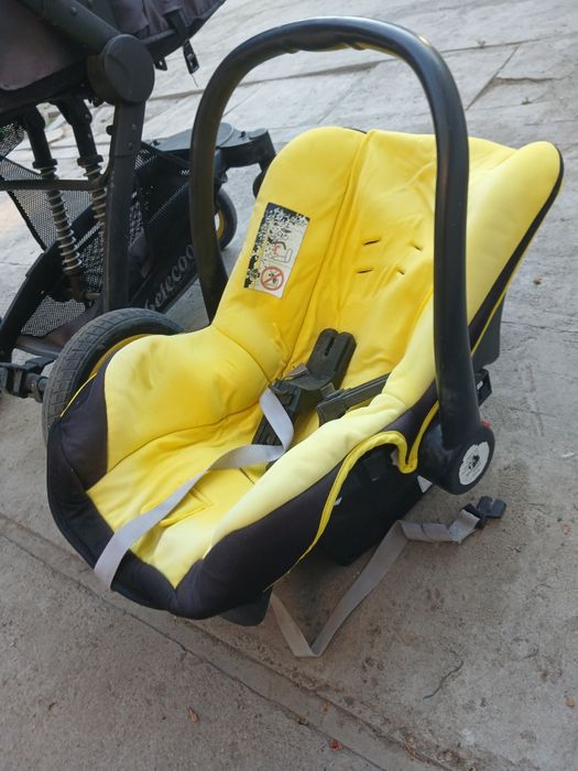 Продаю детскую  коляску и кресло