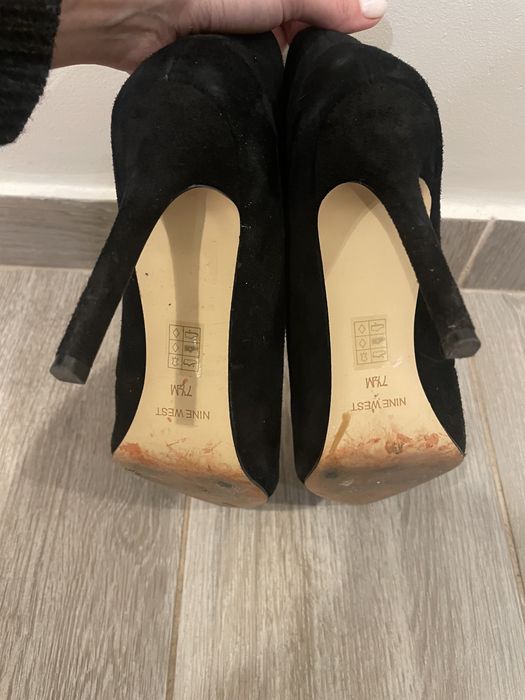 Ghete Nine West cu toc din  piele intoarsa 38