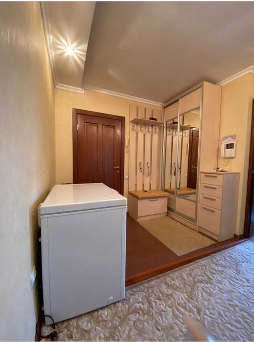 Продается 3ком Ударник, Цум, Достык мол