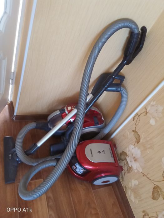 Продам пылесосна запчасти