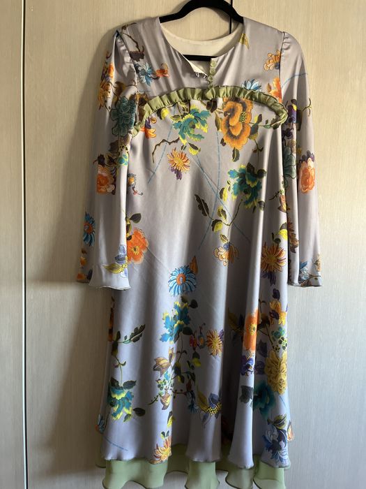 Вечерние и тойские платья