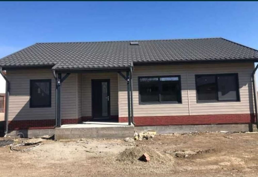 Case pe structura metalica