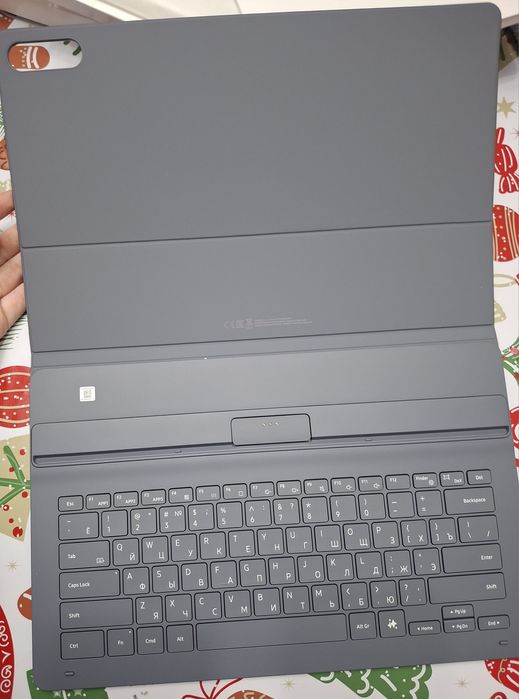 Чехол с клавиатурой