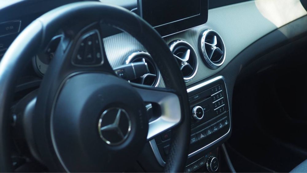 Продавам Mercedes GLA 200d, 2016 г.