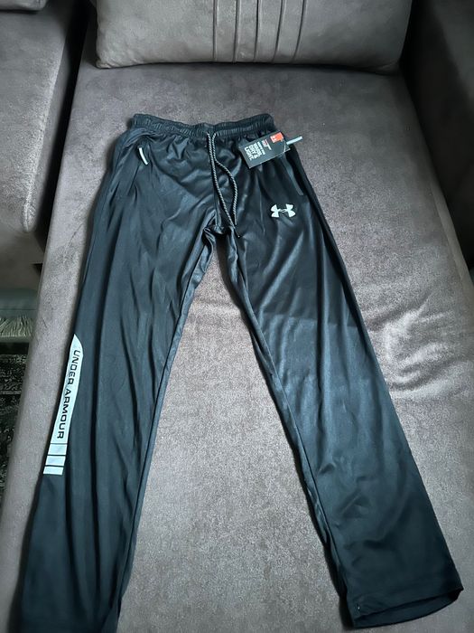 Спортивные штаны Under armour